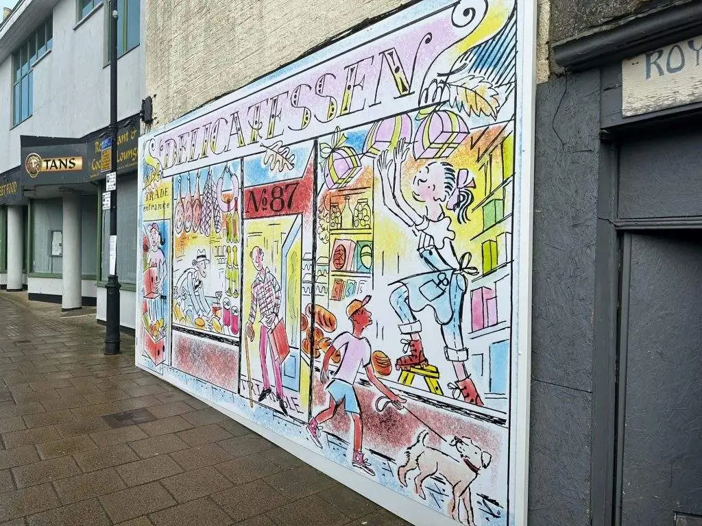 87-High-Street-art-installation-