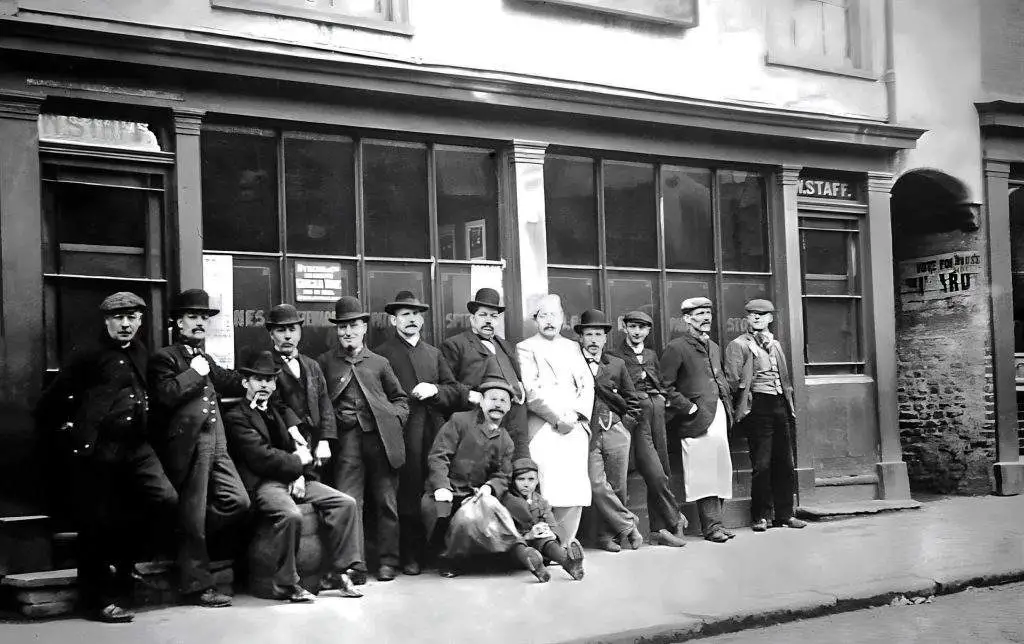 The Jolly Maltsters, 87 High Street